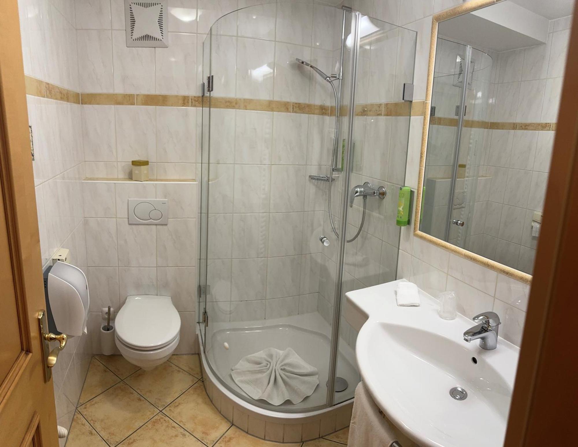 Seehotel Brunner Walchsee Buitenkant foto